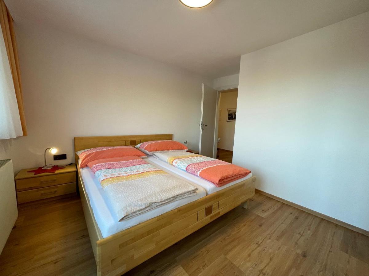 Koflers Ferienwohnungen Oberperfuss Exteriör bild